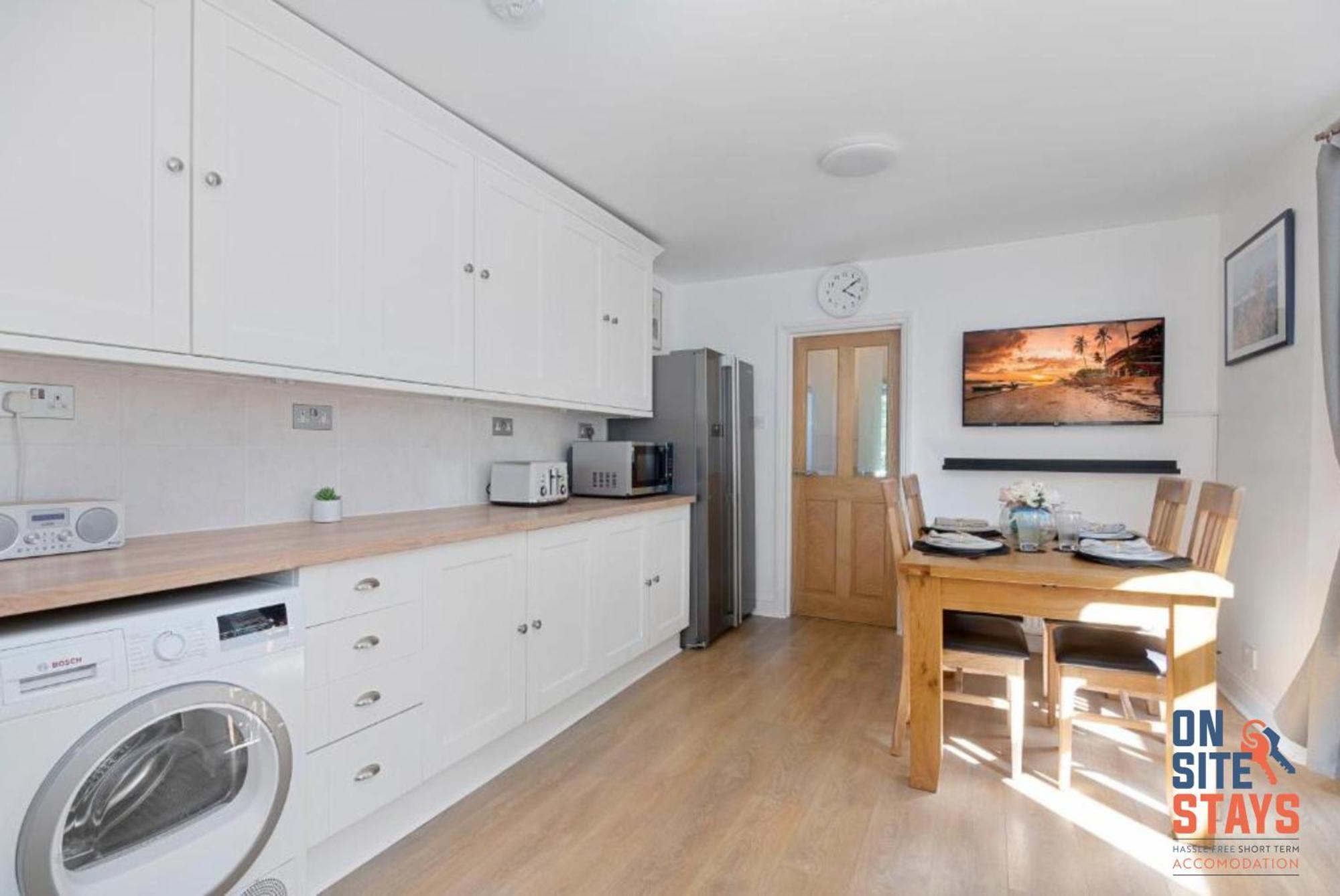 Onsitestays - Tranquil 2 Bedroom Apartment With Large Kitchen, Private Garden Near Wimbledon Station London Eksteriør billede
