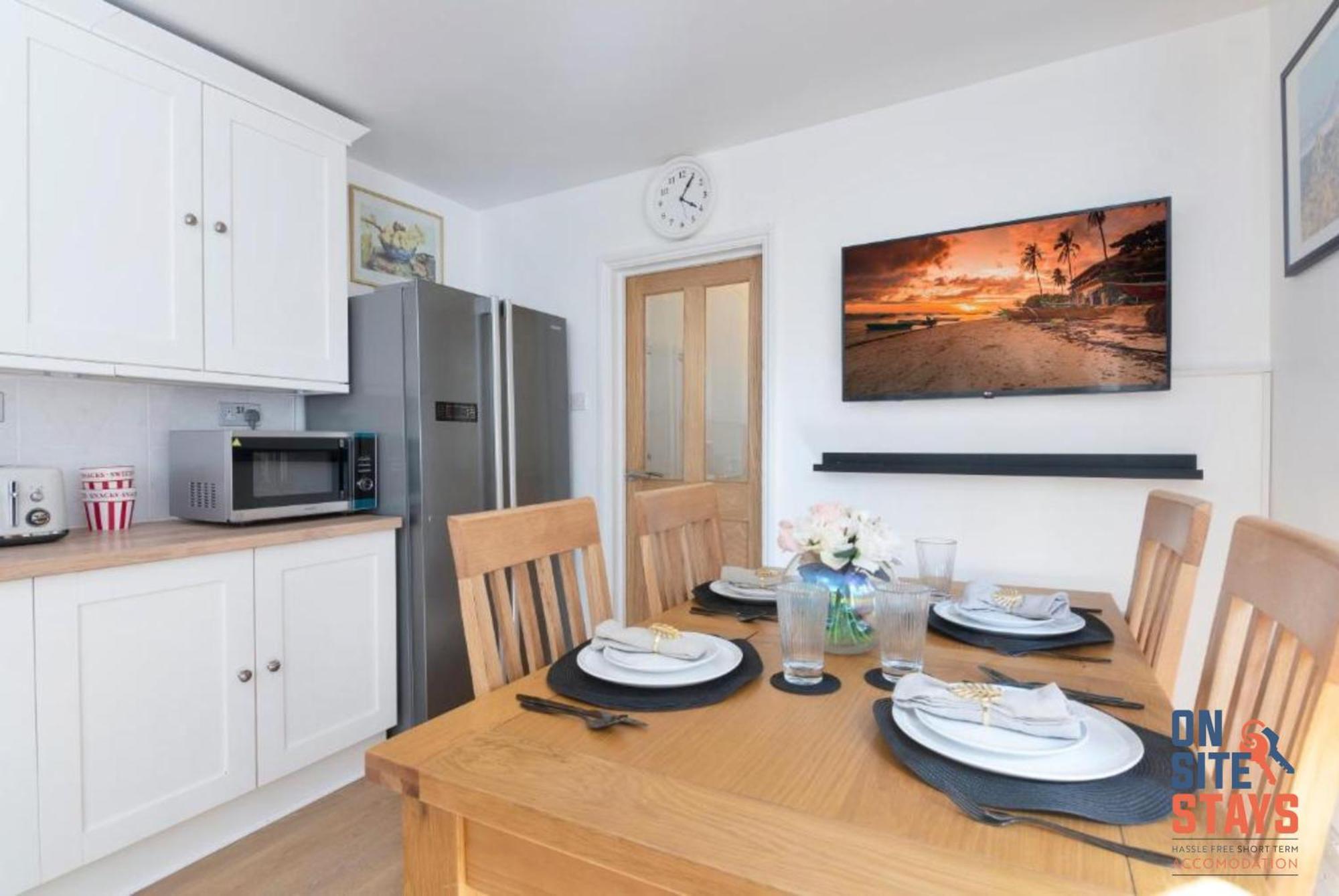 Onsitestays - Tranquil 2 Bedroom Apartment With Large Kitchen, Private Garden Near Wimbledon Station London Eksteriør billede